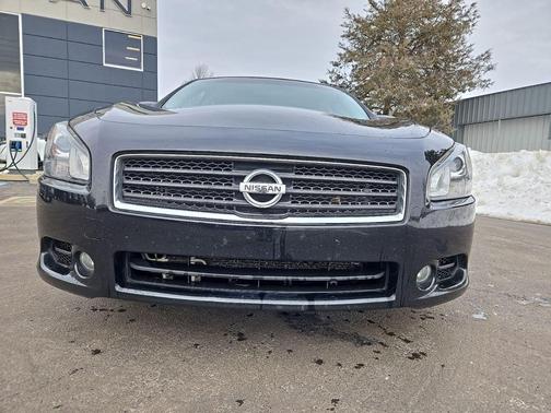 2011 Nissan Maxima SV