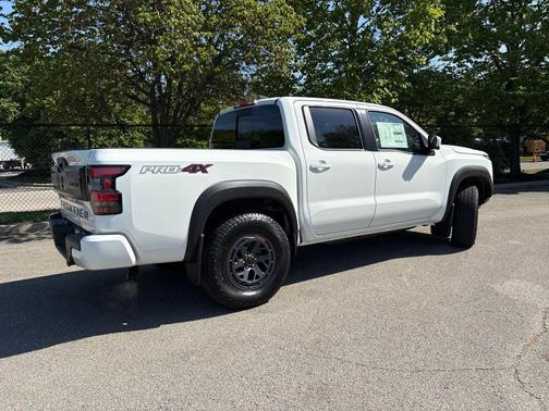 Glacier White 2026 Nissan Frontier PRO-4X