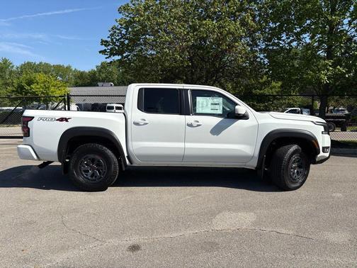 Glacier White 2026 Nissan Frontier PRO-4X