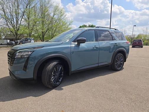 Baltic Teal 2026 Nissan Pathfinder SL