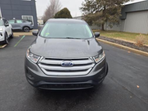 2016 Ford Edge SE
