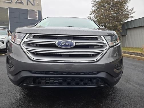 2016 Ford Edge SE