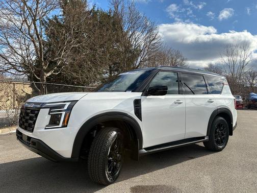 Aspen White/Super Black 2026 Nissan Armada PRO-4X