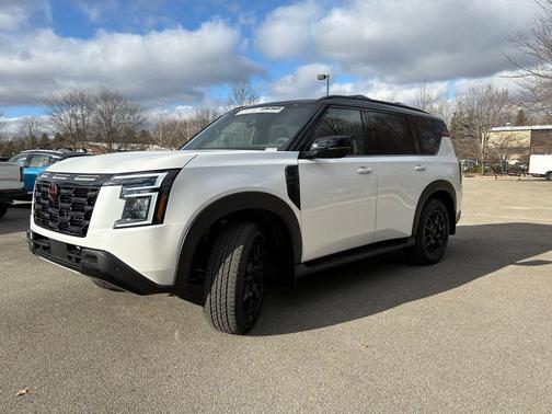 Aspen White/Super Black 2026 Nissan Armada PRO-4X