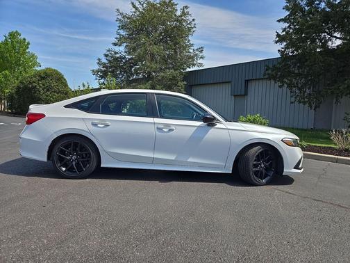 White 2023 Honda Civic Sport