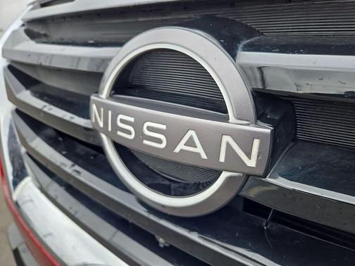 2022 Nissan Pathfinder Platinum 4WD