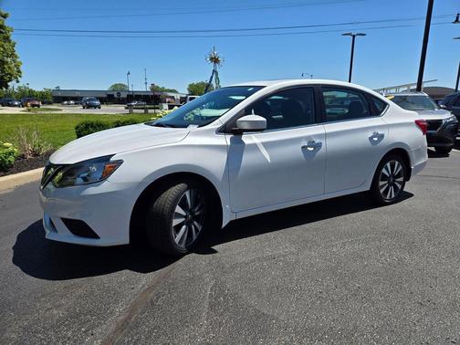 Aspen White Tricoat 2019 Nissan Sentra SV
