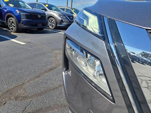 Gun Metallic 2023 Nissan Rogue Platinum