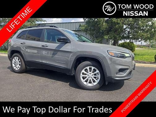 Sting-Gray Clearcoat 2022 Jeep Cherokee Latitude Lux