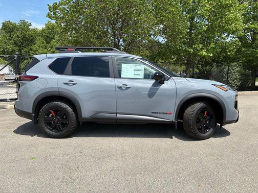 Boulder Gray Pearl 2026 Nissan Rogue Rock Creek