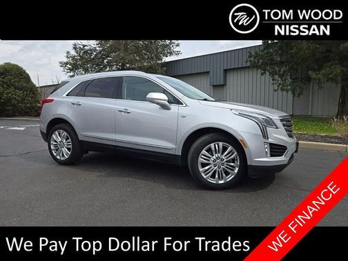 Radiant Silver Metallic 2018 Cadillac XT5 Premium Luxury