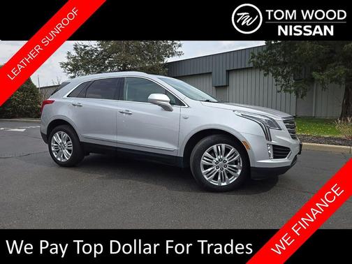 Radiant Silver Metallic 2018 Cadillac XT5 Premium Luxury