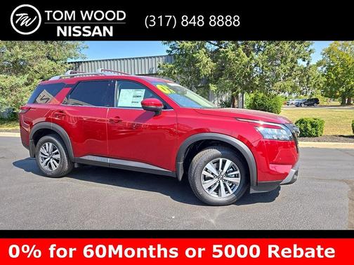 2025 Nissan Pathfinder SL