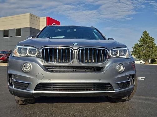 Space Gray Metallic 2018 BMW X5 eDrive xDrive40e