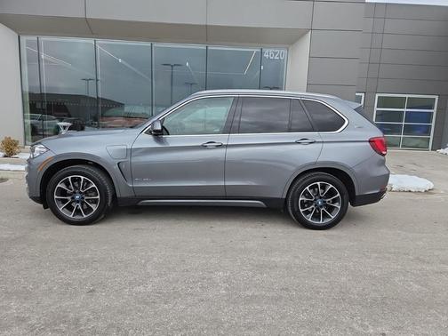 Space Gray Metallic 2018 BMW X5 eDrive xDrive40e