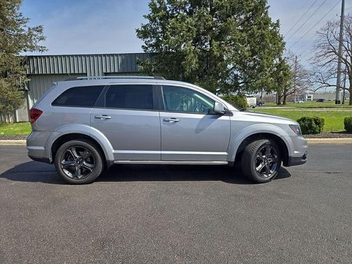 2018 Dodge Journey Crossroad
