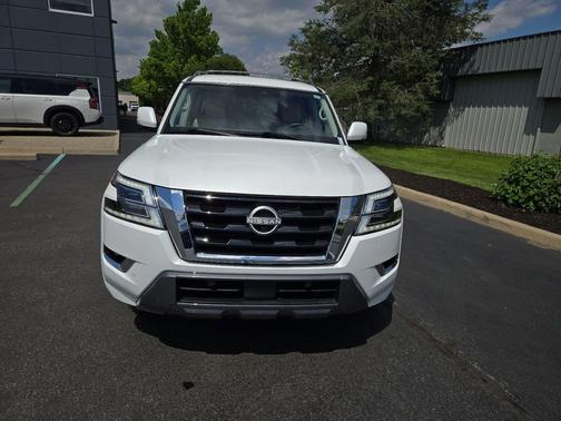 Aspen White Tricoat 2023 Nissan Armada SL 4WD