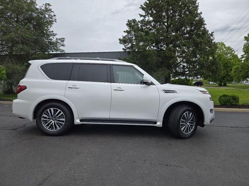 Aspen White Tricoat 2023 Nissan Armada SL 4WD