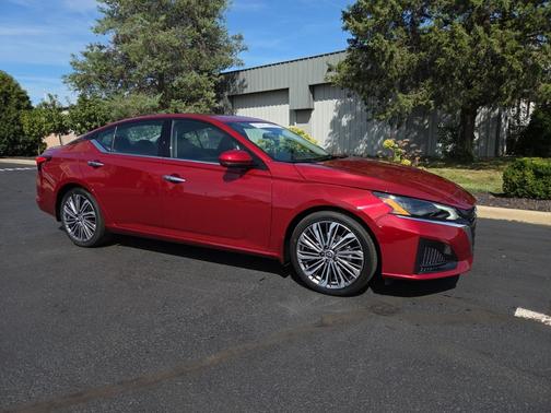 2025 Nissan Altima 2.5 SL