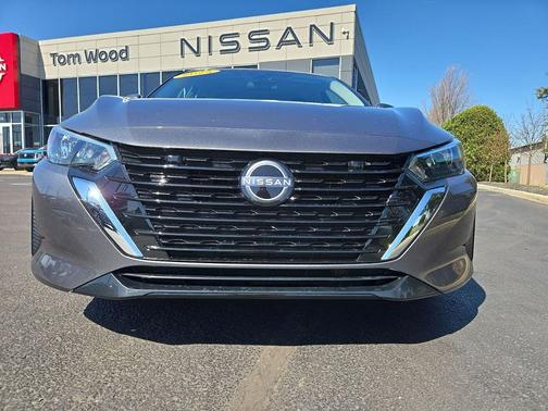 Gun Metallic 2025 Nissan Sentra SV