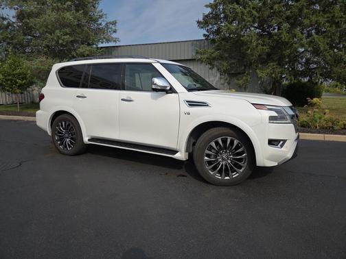 2022 Nissan Armada Platinum 4WD