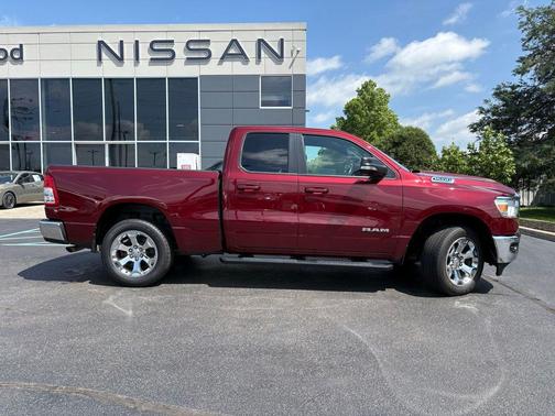 Delmonico Red Pearlcoat 2022 RAM 1500 Big Horn/Lone Star