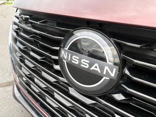 Rosewood Metallic 2025 Nissan Sentra SV