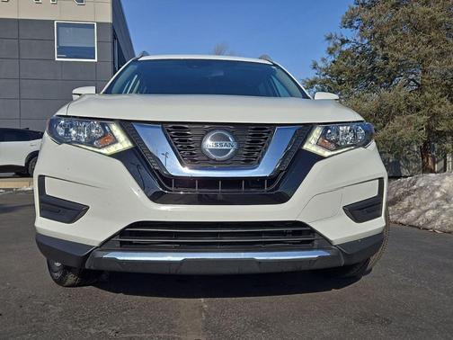 2019 Nissan Rogue S