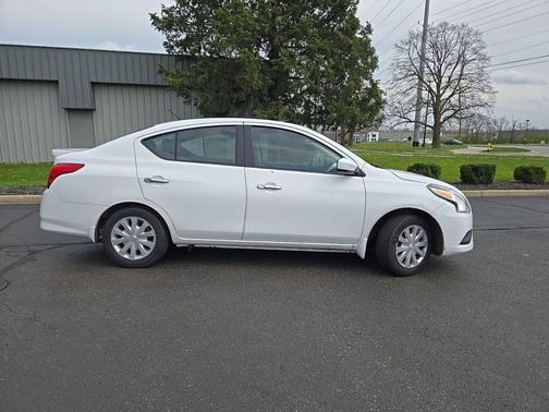 Fresh Powder 2016 Nissan Versa 1.6 SV