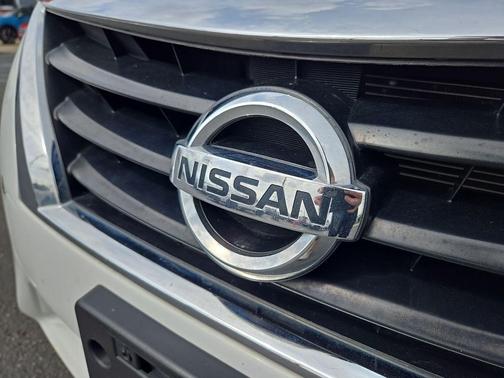 Fresh Powder 2016 Nissan Versa 1.6 SV