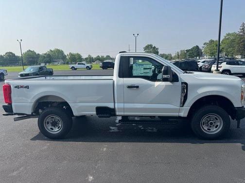 2025 Ford F-250 XL