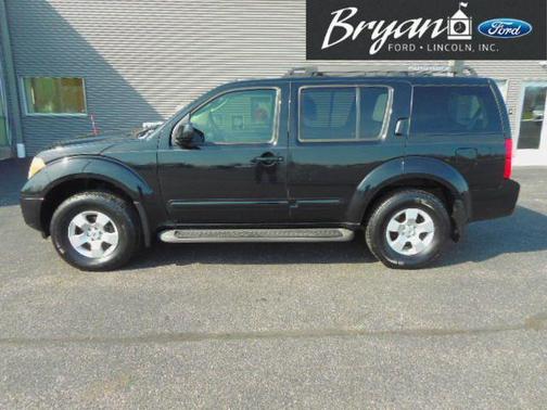 2006 Nissan Pathfinder SE