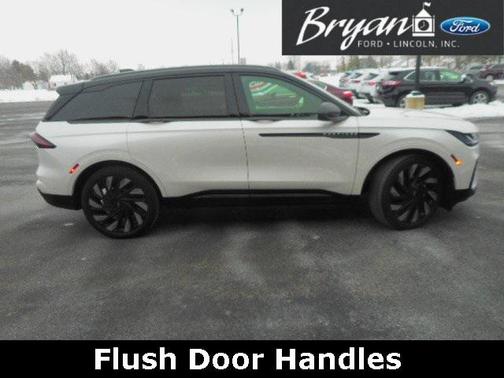 2024 Lincoln Nautilus Reserve