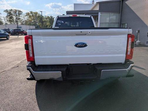 2026 Ford F-350 Lariat