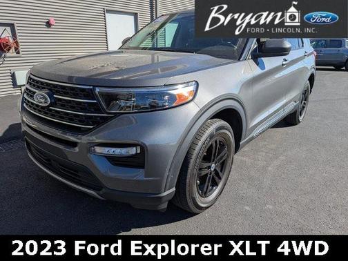 2023 Ford Explorer XLT