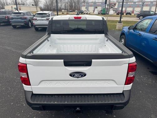 2025 Ford Maverick XL