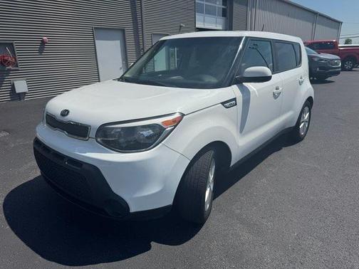 2016 Kia Soul Base