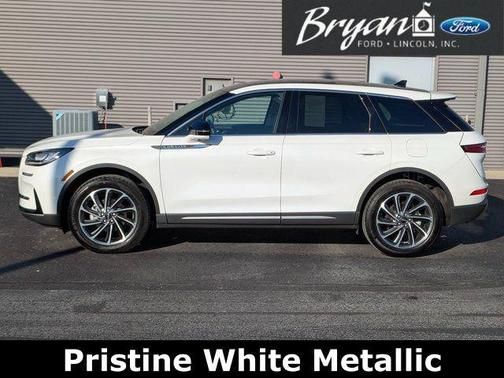 2024 Lincoln Corsair Premiere