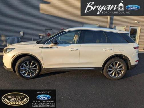 2022 Lincoln Corsair Standard