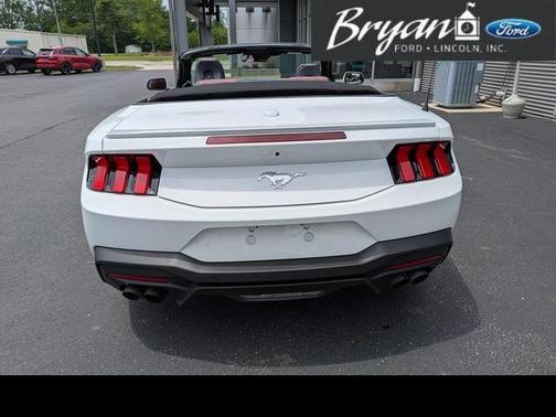 2024 Ford Mustang EcoBoost Premium