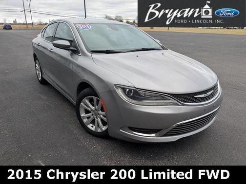 2015 Chrysler 200 Limited