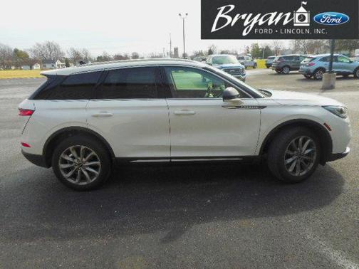 2022 Lincoln Corsair Standard