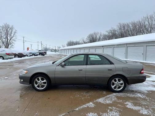 2001 Lexus ES 300 Base