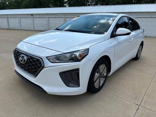 2022 Hyundai IONIQ Hybrid Blue