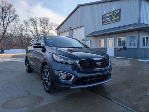 2016 Kia Sorento EX
