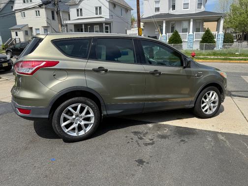 2013 Ford Escape S