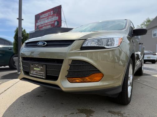 2013 Ford Escape S