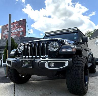 2021 Jeep Gladiator Overland