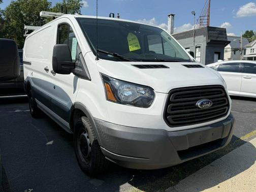 2018 Ford Transit-250 