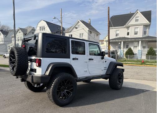 2017 Jeep Wrangler Unlimited Sport
